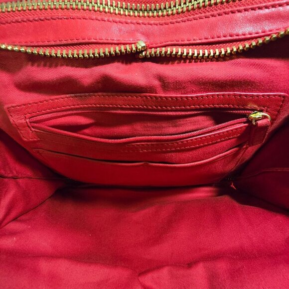 Cynthia Rowley Quilted Red Crossover Handbag With Braided Straps & Gold Hardware - Picture 9 of 15